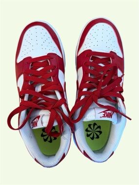Nike White and Red Low-Top Sneakers